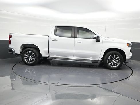 Used 2023 Chevrolet Silverado 1500 LT RWD image 7