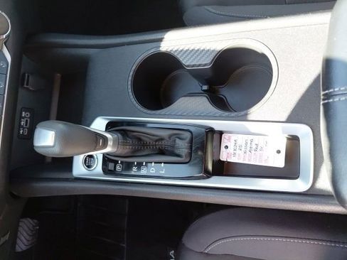 Used 2025 Nissan Altima 2.5 SV image 19