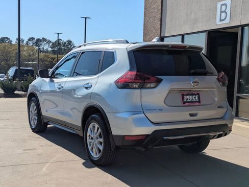 Used 2019 Nissan Rogue S w/ Special Edition Package image 8