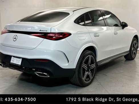 Used 2024 Mercedes-Benz GLC 300 4MATIC image 5