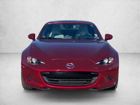 Used 2021 MAZDA MX-5 Miata RF Grand Touring image 2