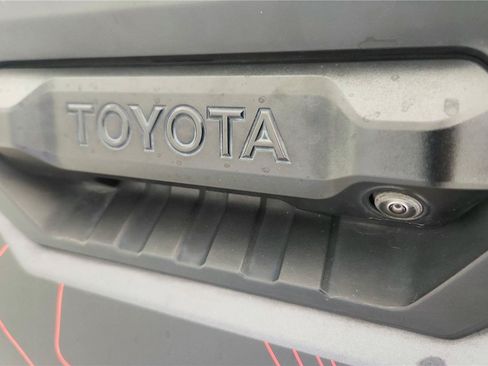 Used 2024 Toyota Tundra SR5 w/ SR5 Convenience Package AWD/4WD image 16