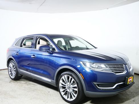 Used 2017 Lincoln MKX Reserve w/ Lincoln MKX Climate Package AWD/4WD image 1