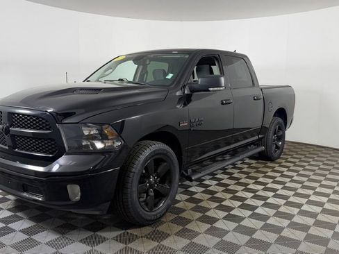 Used 2023 RAM 1500 Classic SLT w/ Electronics Convenience Group AWD/4WD image 3