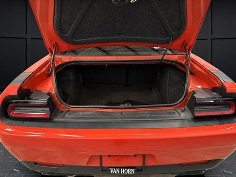 Used 2020 Dodge Challenger R/T Scat Pack w/ Scat Pack Stripe image 29