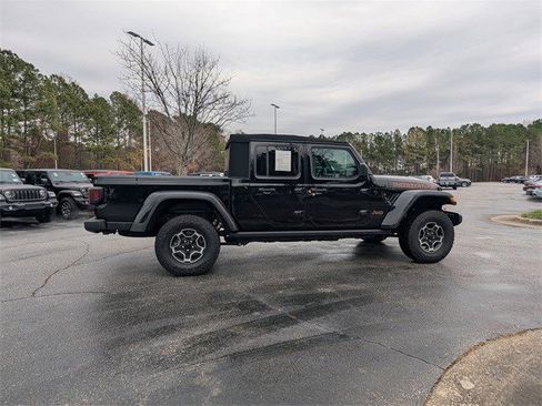 Used 2023 Jeep Gladiator Mojave w/ Cold Weather Group image 4