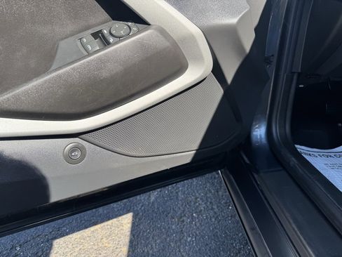 Used 2023 Chevrolet Camaro LT image 14