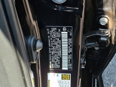 Certified 2023 Toyota Corolla LE w/ Carpet Mat Package (TMS) FWD image 27
