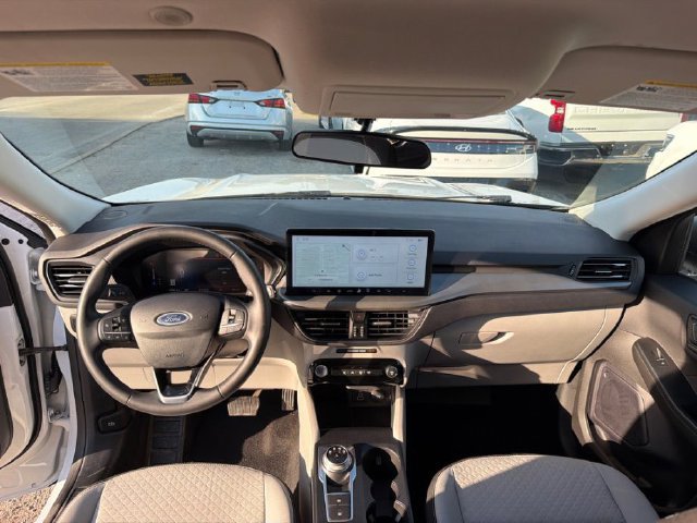 Used 2024 Ford Escape Active w/ Tech Pack #1 FWD image 8