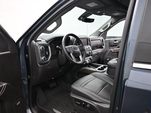 Used 2020 GMC Sierra 1500 Denali w/ Denali Ultimate Package AWD/4WD image 11