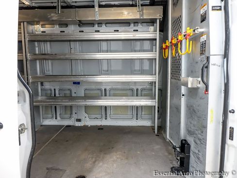 Used 2021 Mercedes-Benz Sprinter 2500 w/ Driver Convenience Package image 16