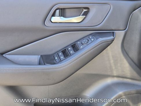 Used 2026 Nissan Rogue SV image 20