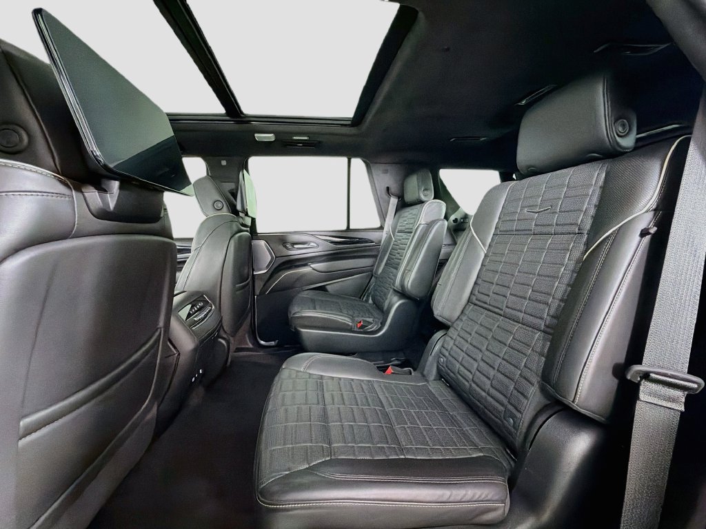 Used 2023 Cadillac Escalade V AWD/4WD image 26