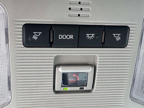 Certified 2025 Toyota RAV4 XLE image 36