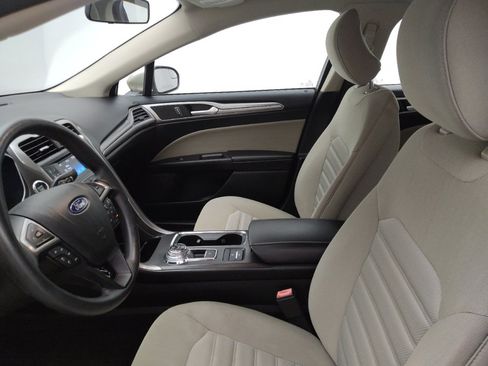 Used 2018 Ford Fusion S image 17