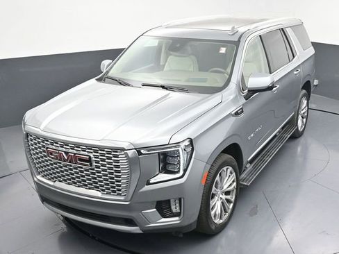 Used 2023 GMC Yukon Denali w/ Max Trailering Package image 36