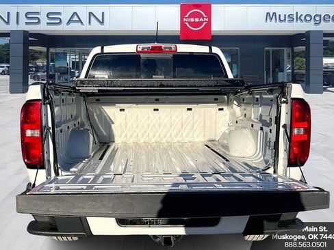 Used 2018 Chevrolet Colorado Z71 image 7