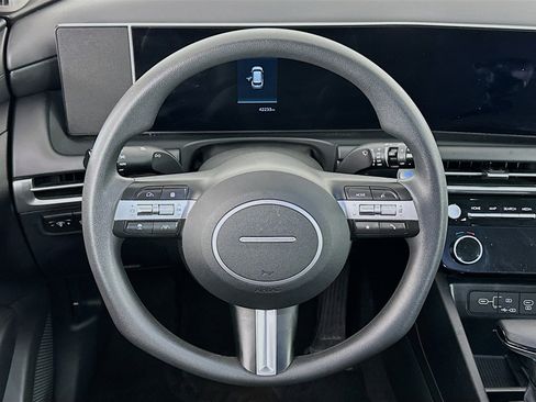 Used 2025 Hyundai Tucson SEL image 18