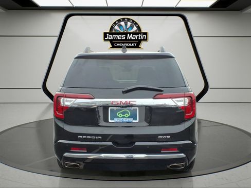 Used 2023 GMC Acadia Denali w/ Black Diamond Edition AWD/4WD image 5