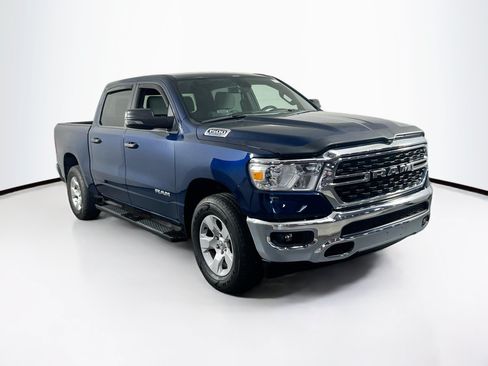 Used 2024 RAM 1500 Big Horn AWD/4WD image 3