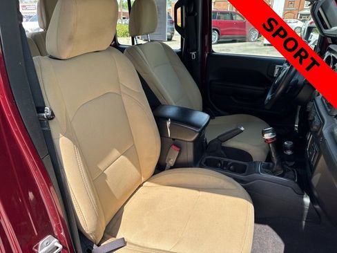 Used 2021 Jeep Gladiator Sport w/ Trailer Tow Package image 12