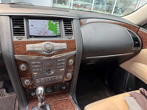 Used 2020 Nissan Armada Platinum w/ Captain's Chairs Package AWD/4WD image 9