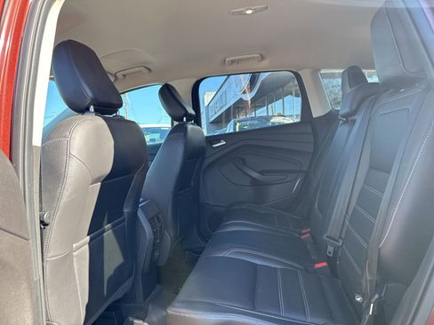 Used 2018 Ford Escape SEL image 11