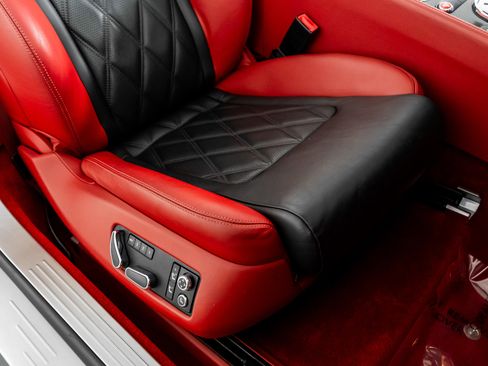 Used 2014 Bentley Continental GT image 33