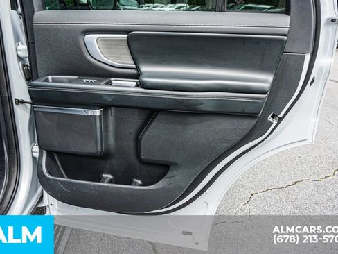Used 2025 Ford Expedition Platinum AWD/4WD image 61