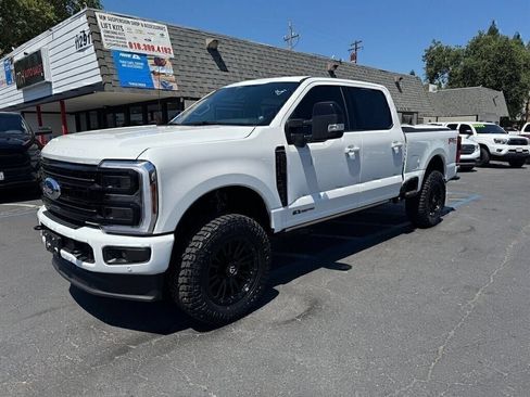 Used 2026 Ford F250 Platinum w/ FX4 Off-Road Package AWD/4WD image 1
