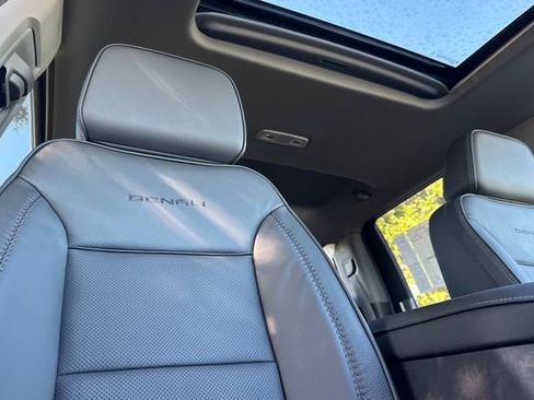 New 2026 GMC Sierra 2500 Denali w/ Denali Reserve Package image 18