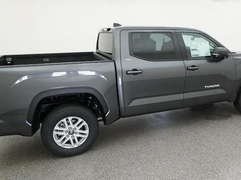 New 2026 Toyota Tundra SR5 AWD/4WD image 10