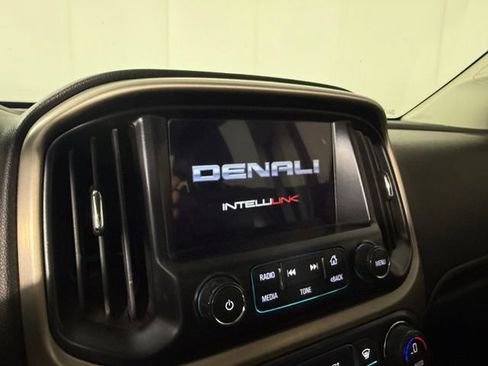 Used 2017 GMC Canyon Denali AWD/4WD image 18
