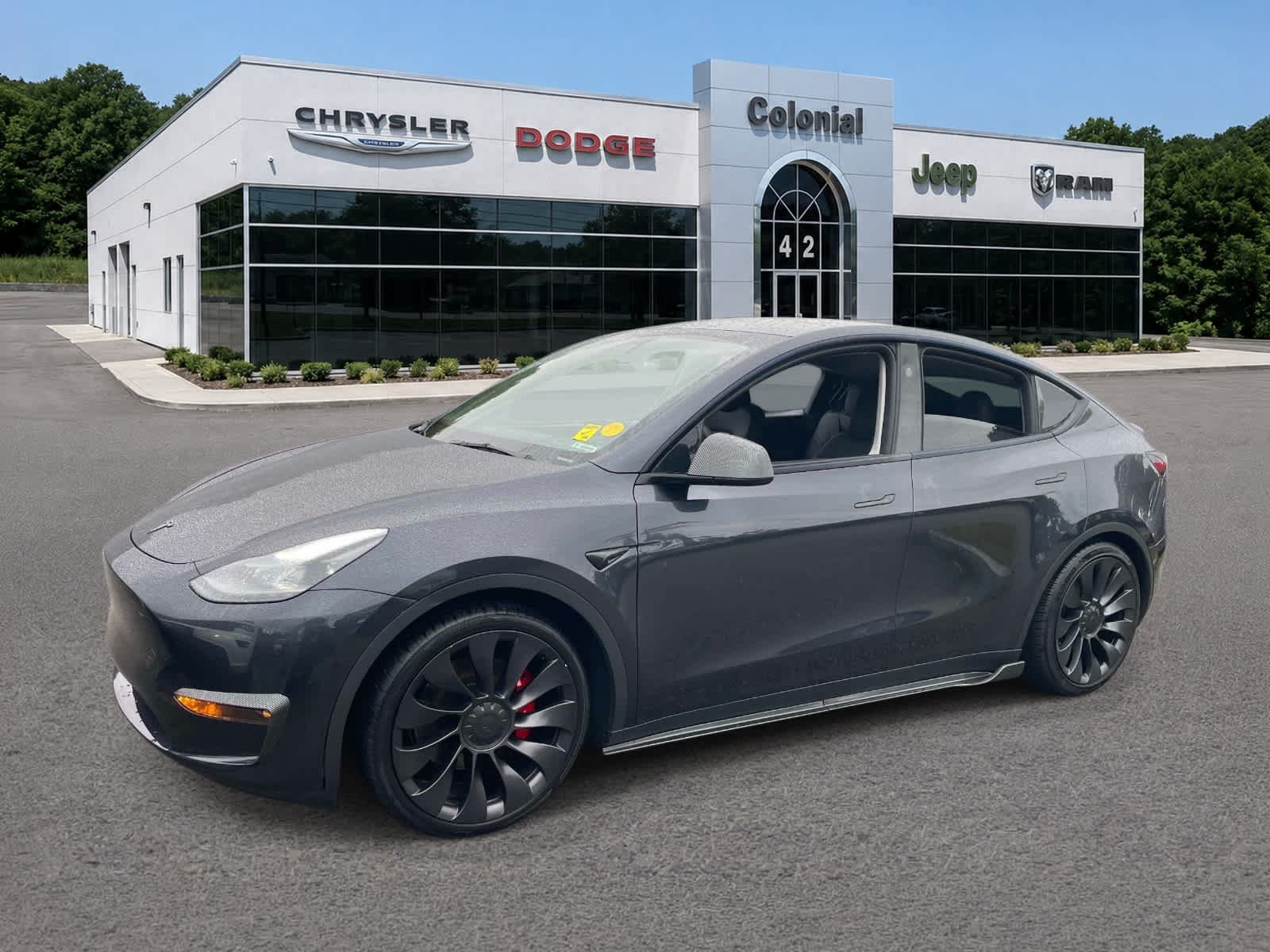 Used 2024 Tesla Model Y Performance AWD/4WD image 1