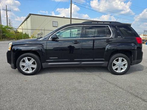 Used 2010 GMC Terrain SLT FWD image 6