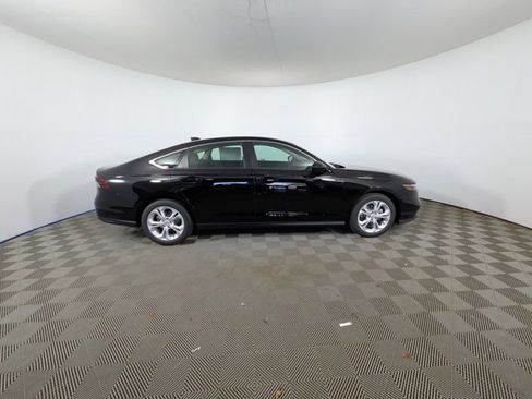 New 2025 Honda Accord LX image 2