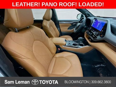 Used 2023 Toyota Highlander Platinum image 30