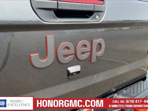 Used 2022 Jeep Gladiator Mojave w/ Trailer Tow Package AWD/4WD image 24