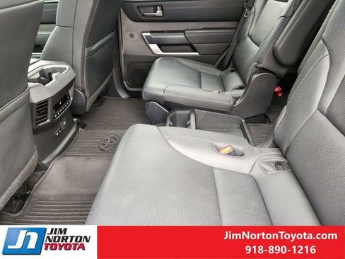 Used 2024 Toyota Sequoia Platinum image 30