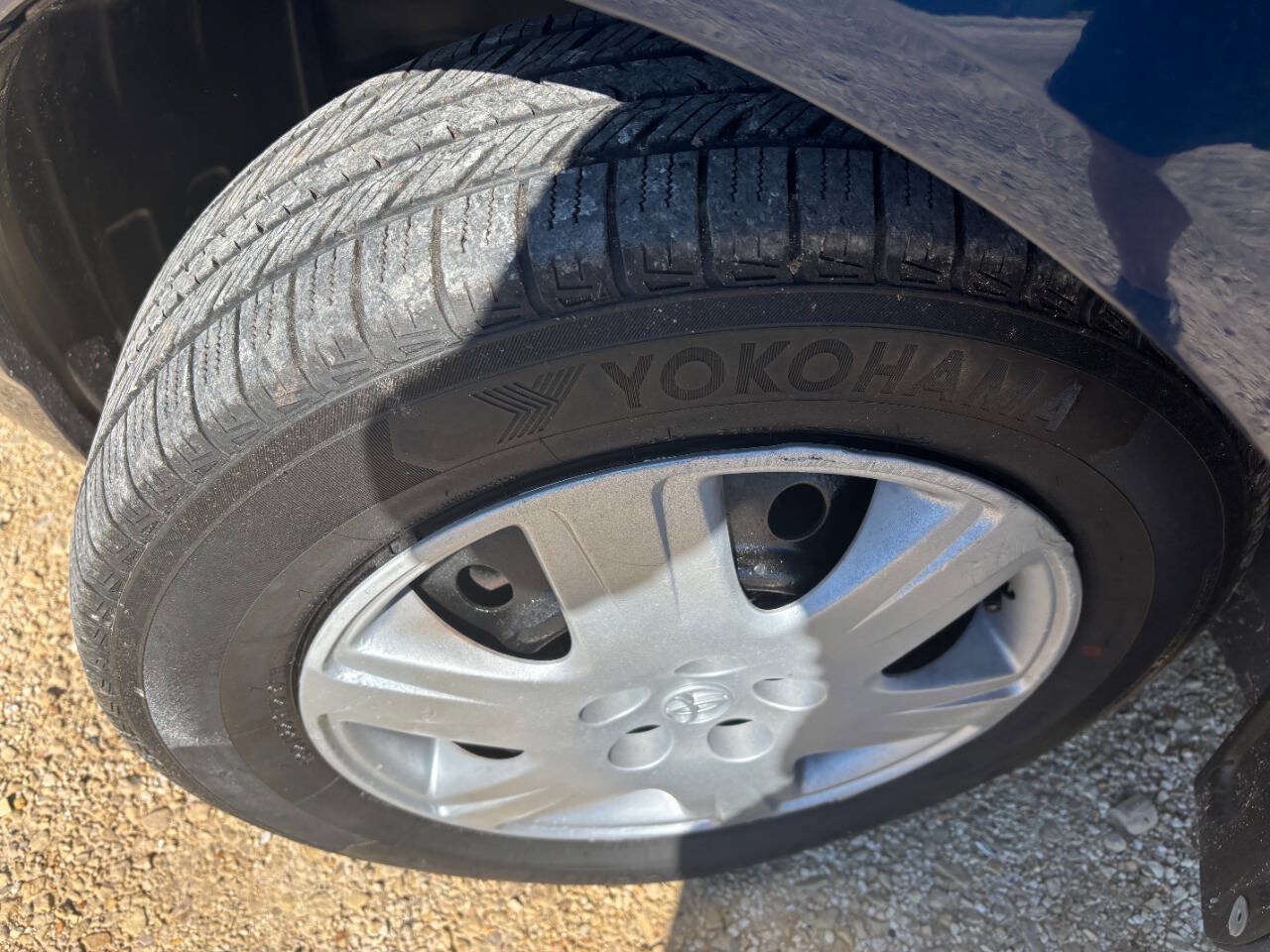 Used 2007 Toyota Corolla LE w/ Audio Value Pkg FWD image 4