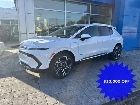 New 2026 Chevrolet Equinox EV LT image 1