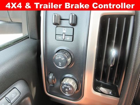 Used 2019 GMC Sierra 2500 Denali w/ Duramax Plus Package AWD/4WD image 23