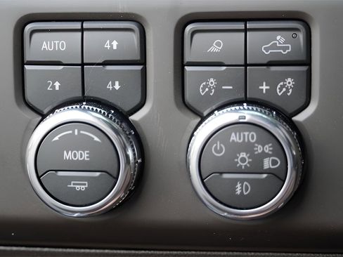 New 2026 GMC Sierra 2500 Denali w/ Denali Reserve Package image 25