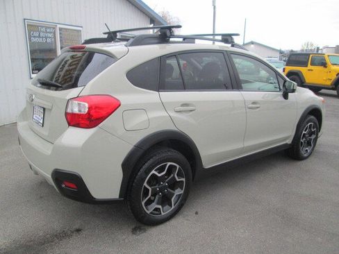 Used 2015 Subaru Crosstrek 2.0i Premium image 6