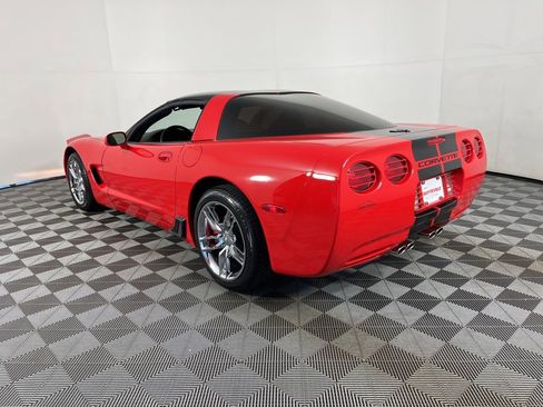 Used 1999 Chevrolet Corvette Coupe w/ Roof Pkg image 13