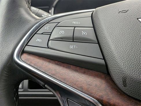 Certified 2023 Cadillac XT5 Premium Luxury image 11