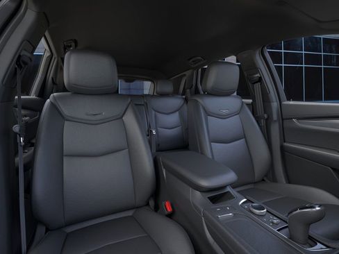 New 2026 Cadillac XT5 Luxury image 16