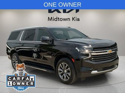 Used 2023 Chevrolet Suburban LT w/ LT Signature Plus Package