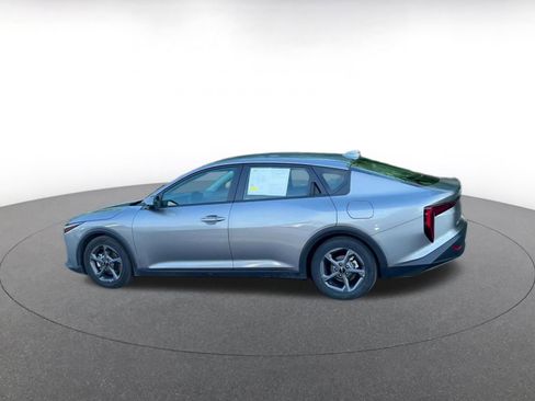 Used 2025 Kia K4 FWD image 10