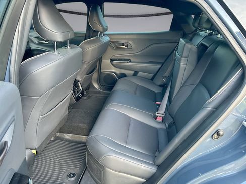 Certified 2025 Toyota Crown AWD/4WD image 30